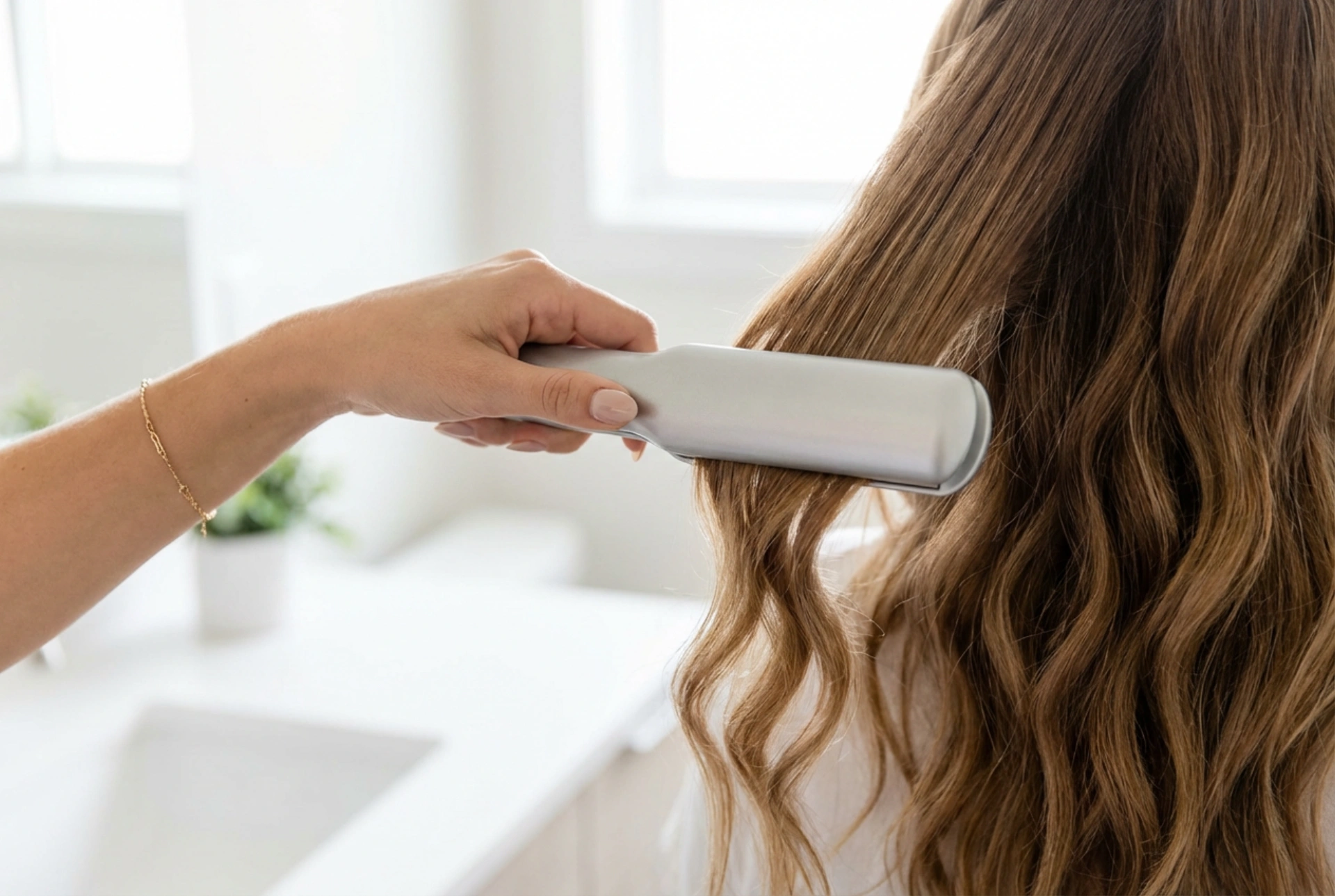 Vlnkovač na velké vlny: technika vedení a doba držení